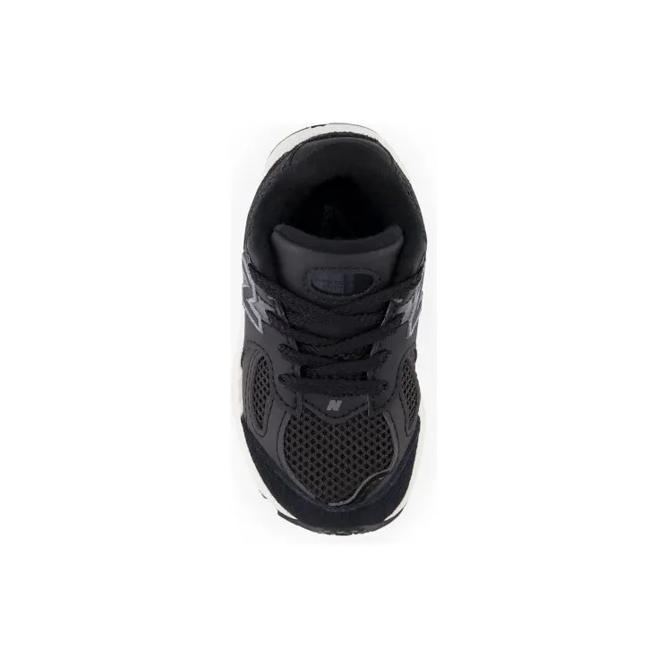 new-balance-2002 IC2002BK
