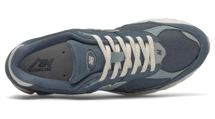 new-balance-2002r M2002RHC
