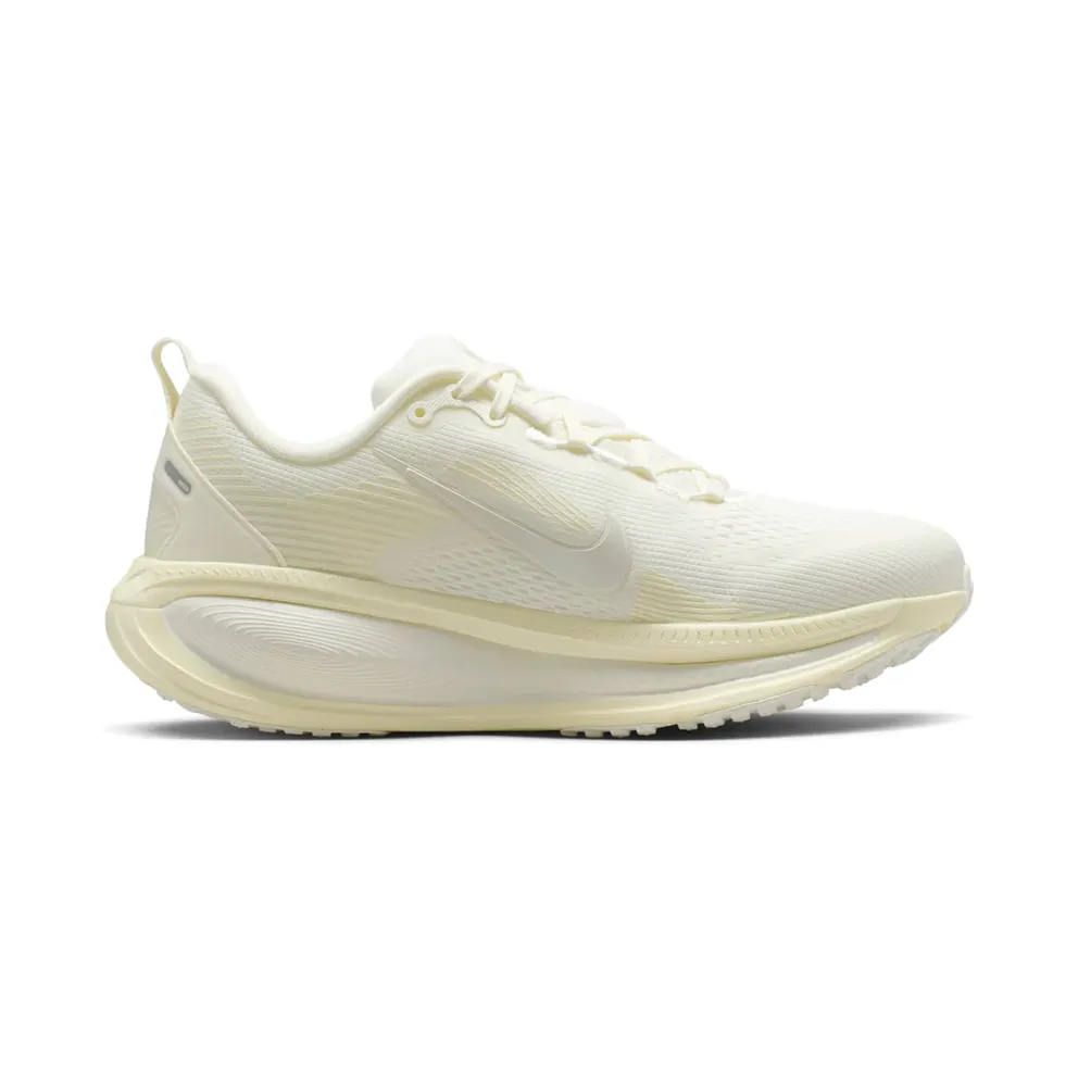 Nike Vomero 18 Sail Coconut Milk (HM6804-110)