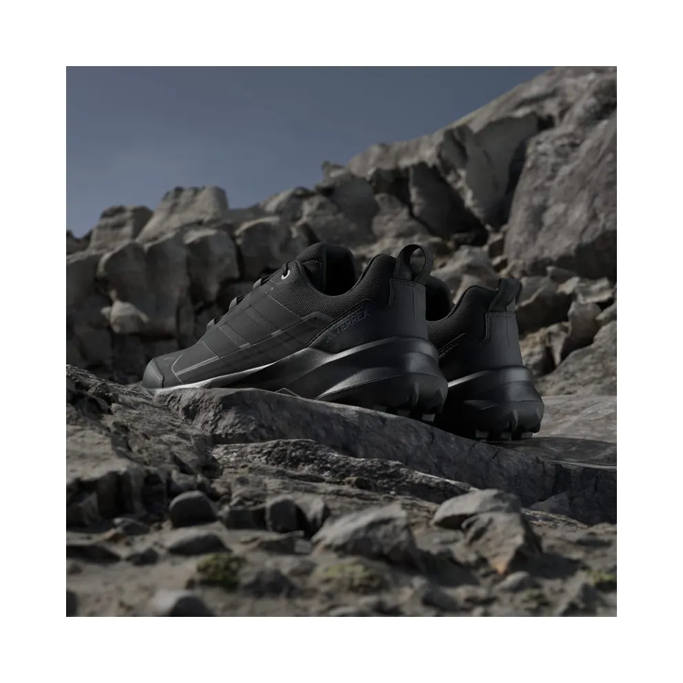 Adidas Terrex Skychaser AX5 GORE-TEX Hiking Shoes Core Black / Core Black / Carbon (JQ2210)