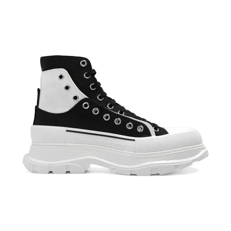 Alexander McQueen Tread Slick Ankle Boot Black White Overlapping Panels (735819 W4TGR 1170)
