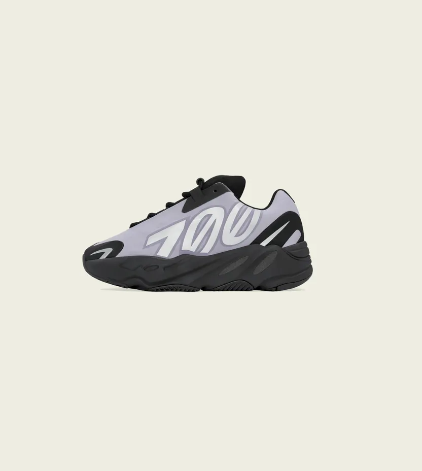 adidas-yeezy-boost-700 GY4805