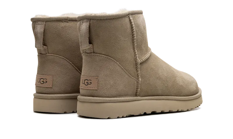 Ugg CLASSIC MINI II “Mustard Seed” (1016222-MDSD)