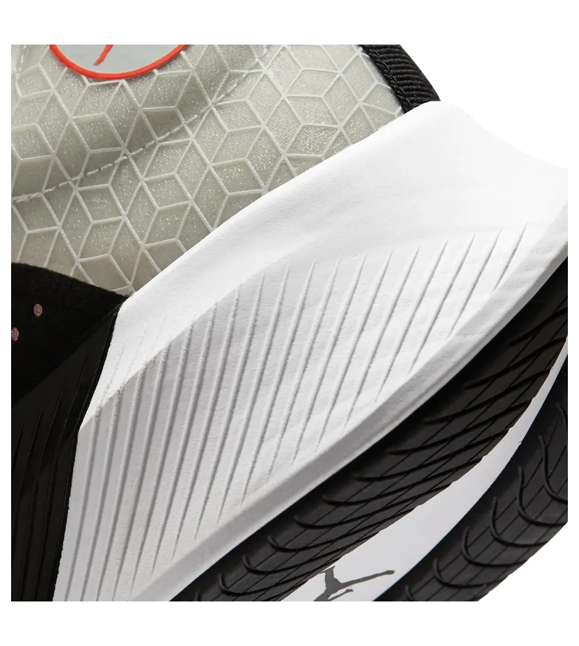nike-air-zoom CJ5383-100