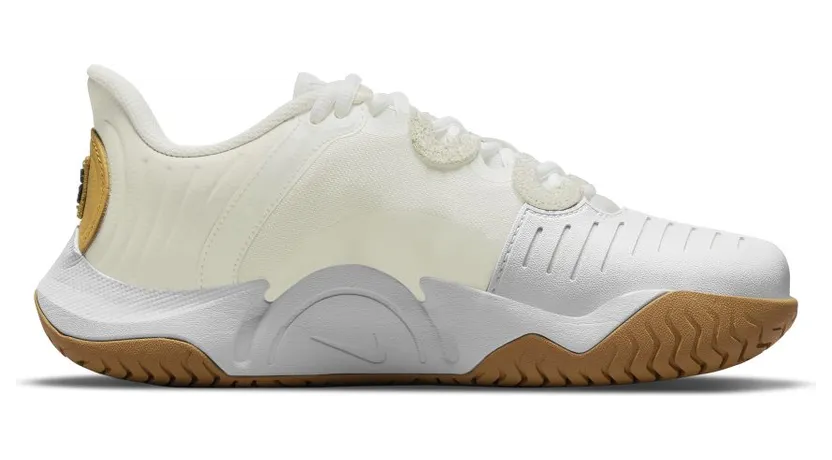 nikecourt CK7580-155