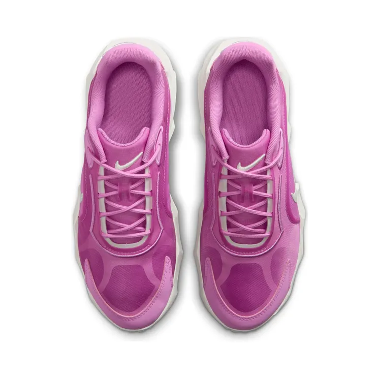 nike-aura-edge HQ7025-501