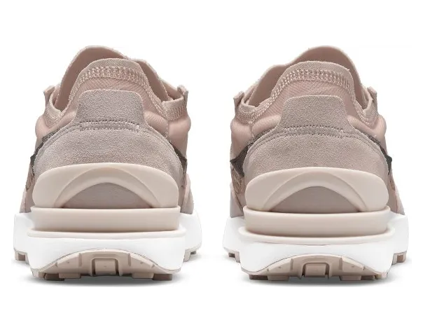 nike-waffle-one DJ9776-200