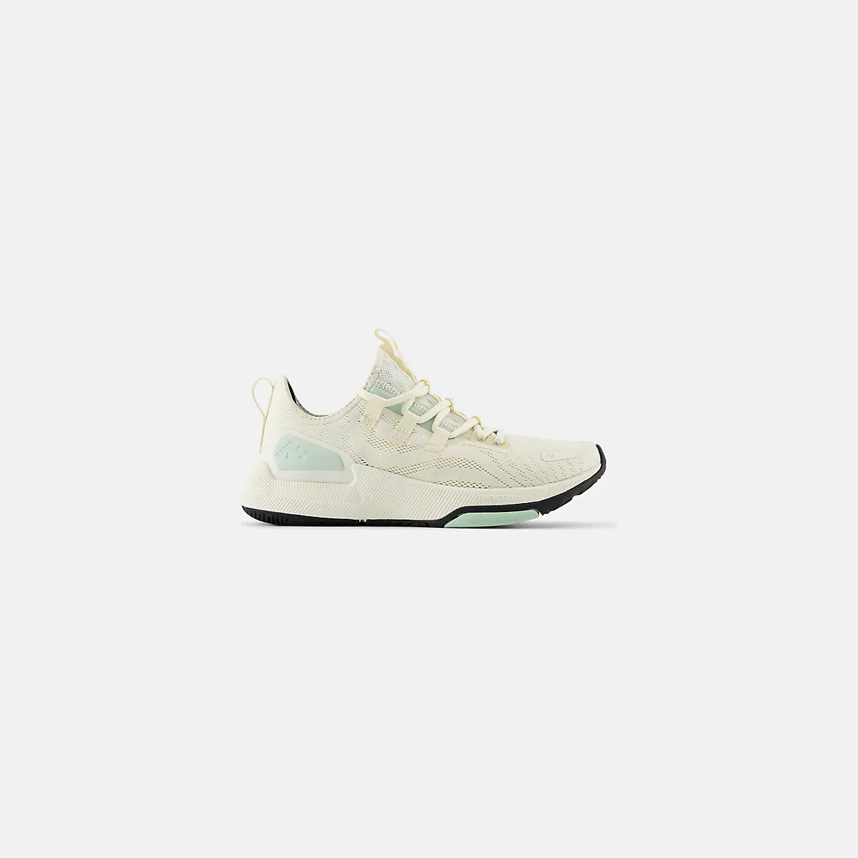 new-balance-fuelcell WXM100S2