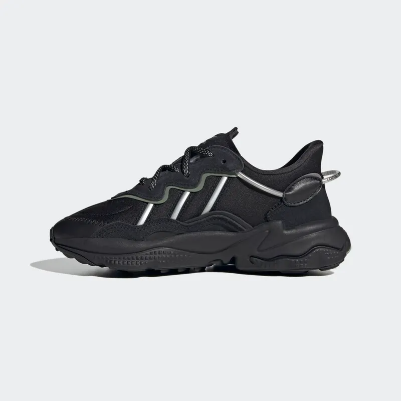 Adidas OZWEEGO Core Black / Core Black / Silver Metallic (HQ1631)