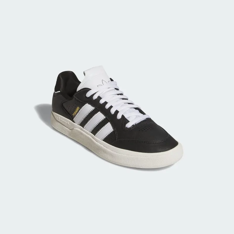 adidas Tyshawn Low Core Black Cloud White Chalk White (JQ1137)