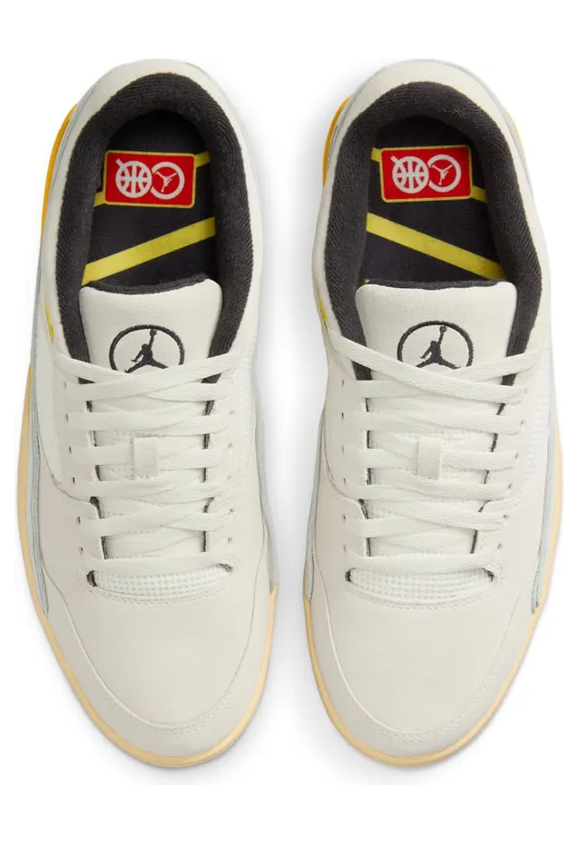 jordan-flight-court IB8838-107