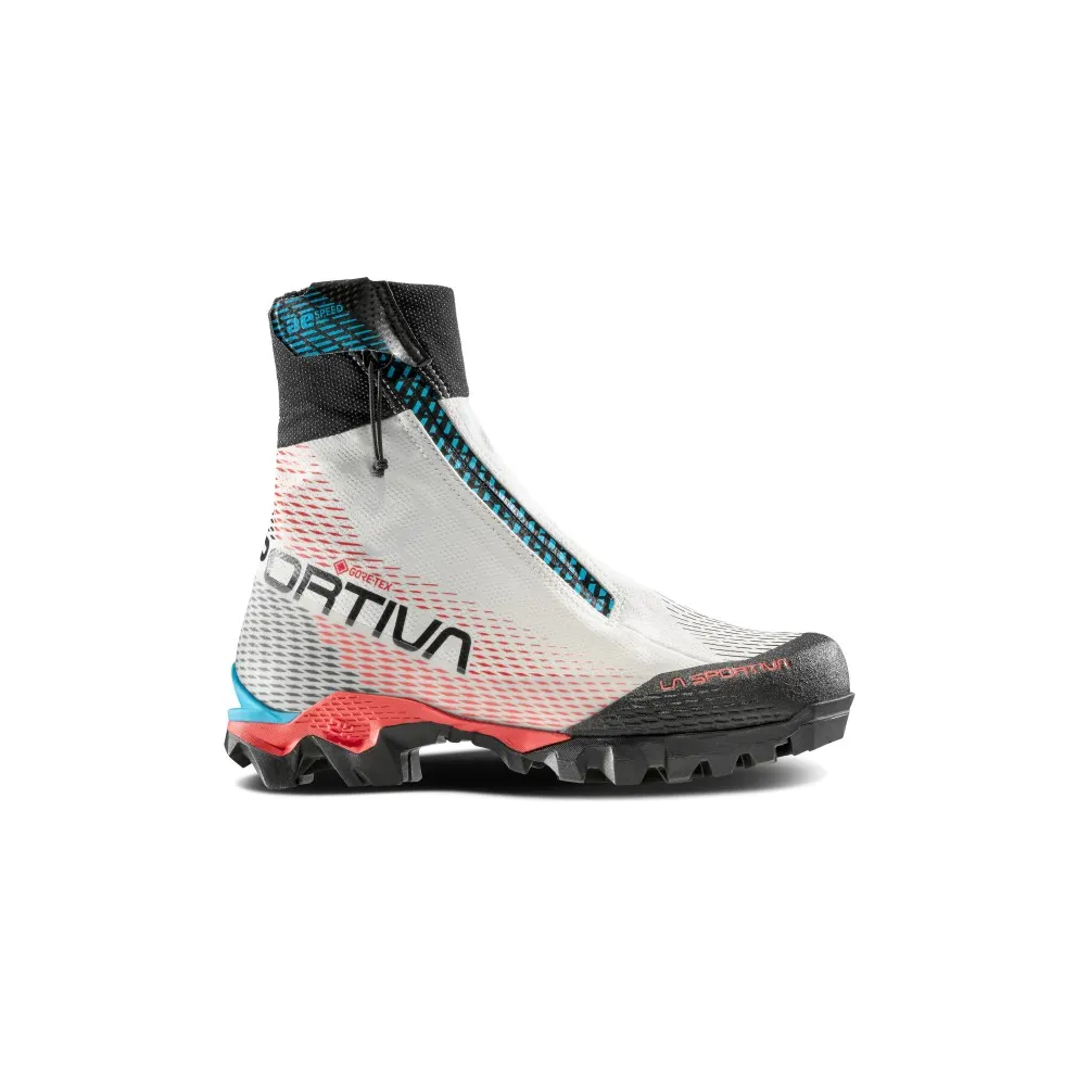 Mountaineering Boots for Women La Sportiva Aequilibrium Speed GTX (ZFMS093-W00P02)