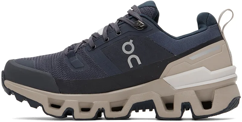 On Navy Cloudwander Waterproof (73.98572)