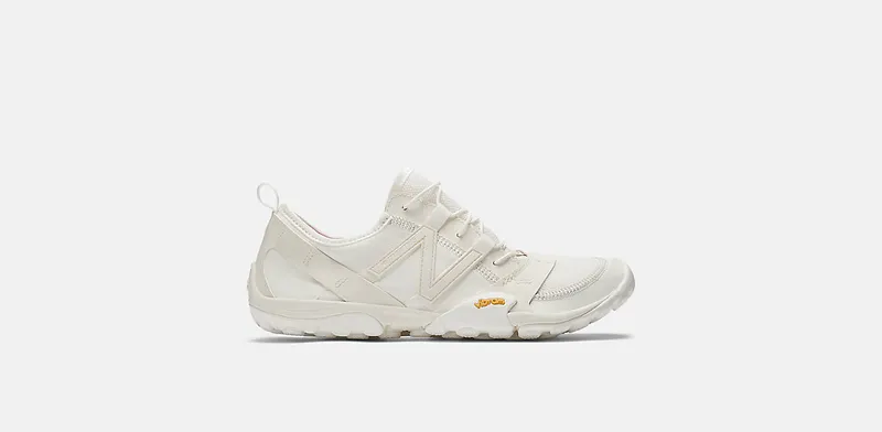 New Balance MT10O ISSEY MIYAKE White (MT10OIM)