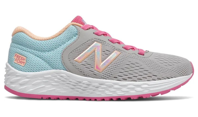 new-balance-sneaker PAARISG2