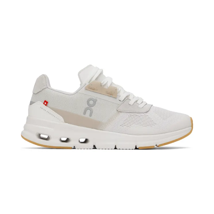 On White Cloudrift Sneakers (87.98446)