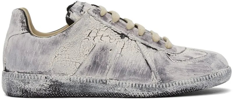 Maison Margiela White Paint Replica H1532 Blk/W (S58WS0109 P3642)