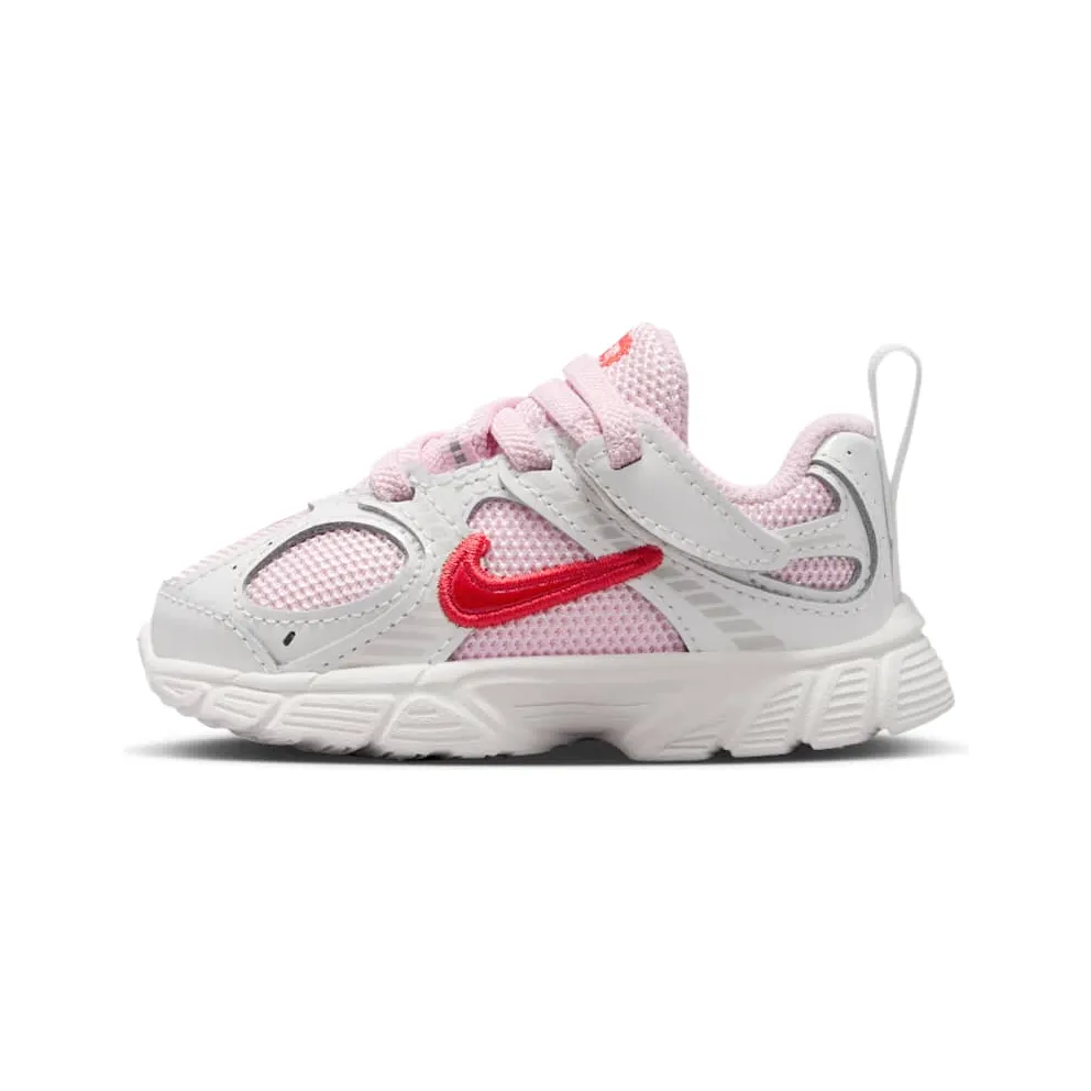 Nike V5 RNR TD “Valentine’s Day (2026)” (IQ6637-121)