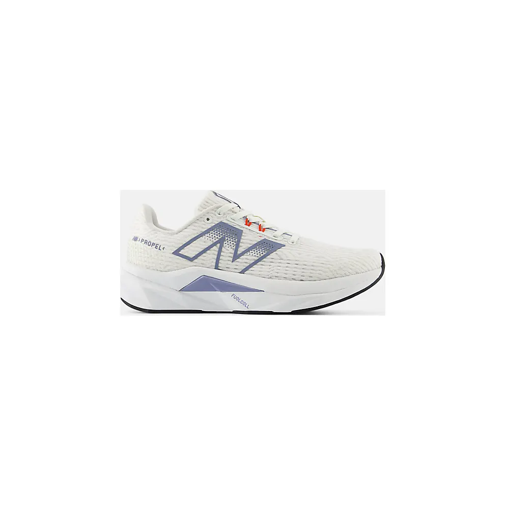 New Balance FuelCell Propel v5 Sea Salt Dusk Shower White (WFCPRCZ5)