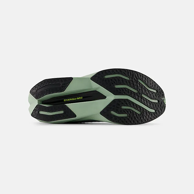 new-balance-fuelcell-supercomp MRCX25R