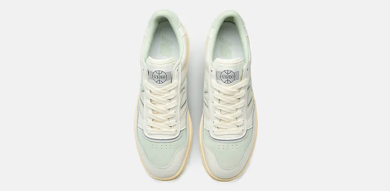 New Balance BB950 – “ANGORA / SILVER MOSS” (U9509MT)