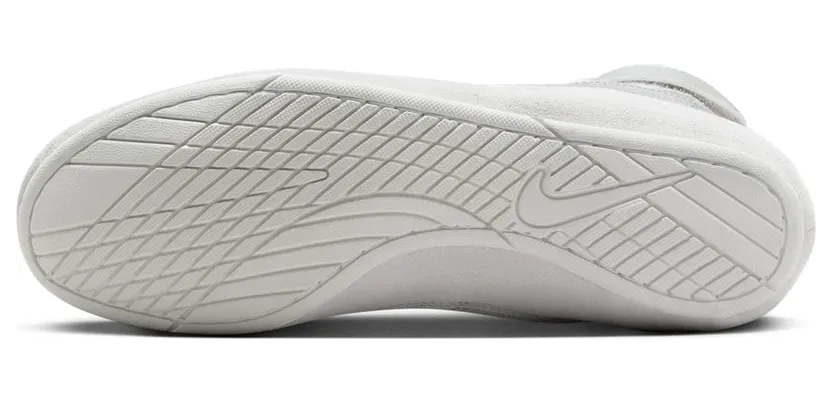 nike-sneaker 366683-100