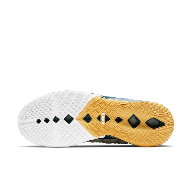 Nike LeBron 18 Reflections Flip (DB8148-100)