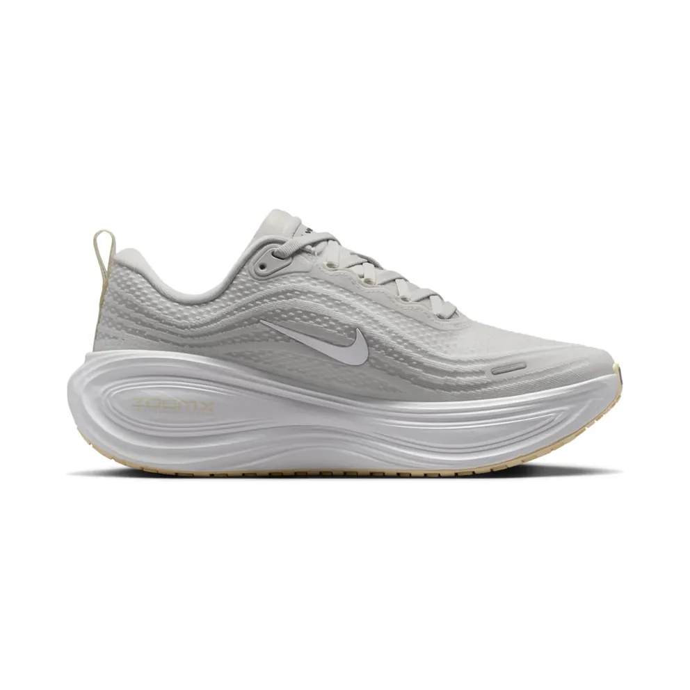 Nike Vomero Plus “Photon Dust Alabaster” (HV8154-009)