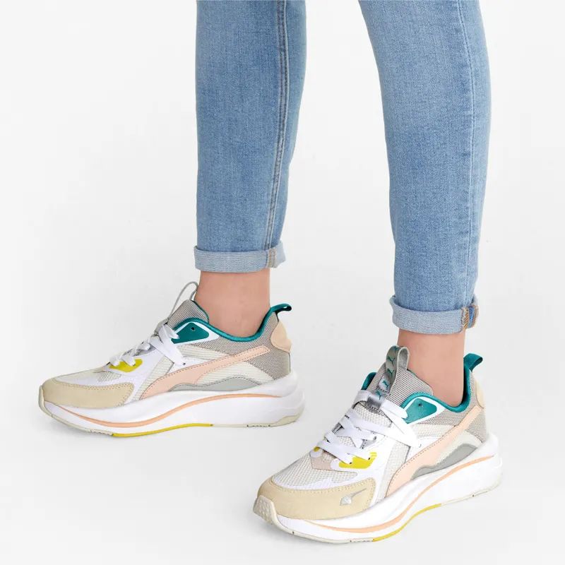 Puma RS-Curve OQ Women Pink/White (380659-01)