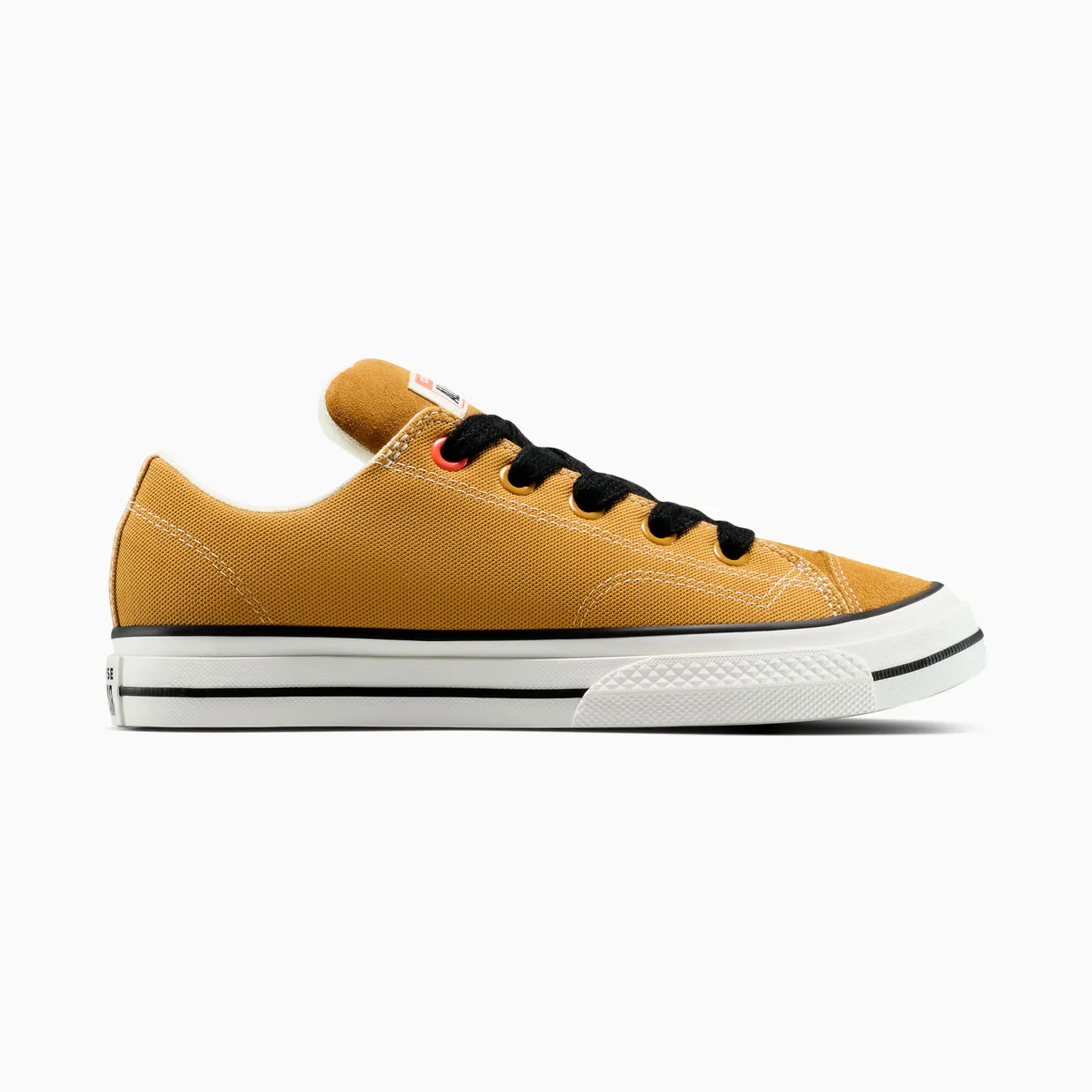 converse-sneaker A15201C