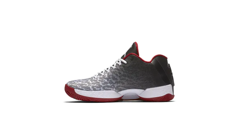 Jordan XX9 Low Bulls White/Gym Red-Black (828051-101)