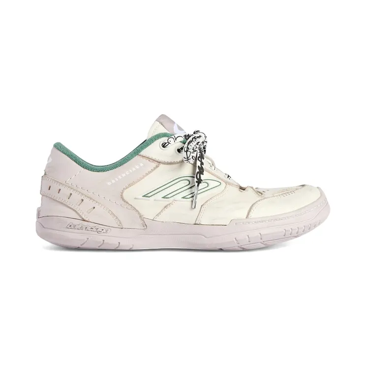 Balenciaga Hamptons Worn-Out Beige Green (841765 WCURS 9930)