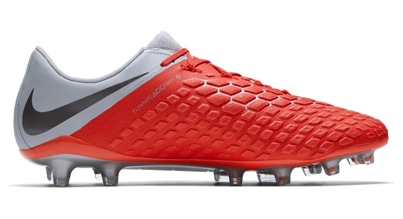nike-hypervenom AJ3805-600