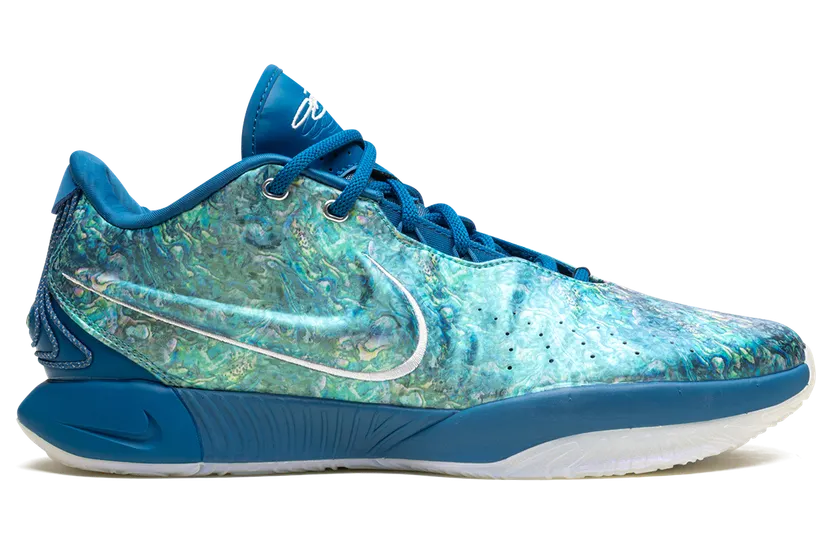 nike-lebron FN0708-400