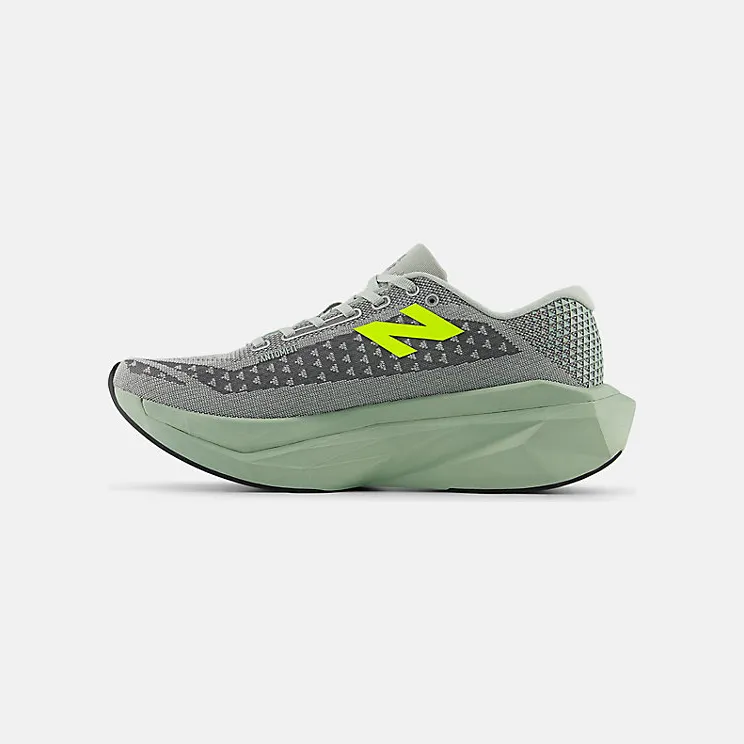 new-balance-fuelcell-supercomp MRCX25R