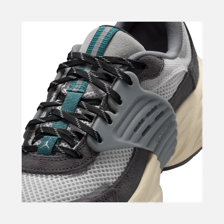 jordan-trunner II6531-009
