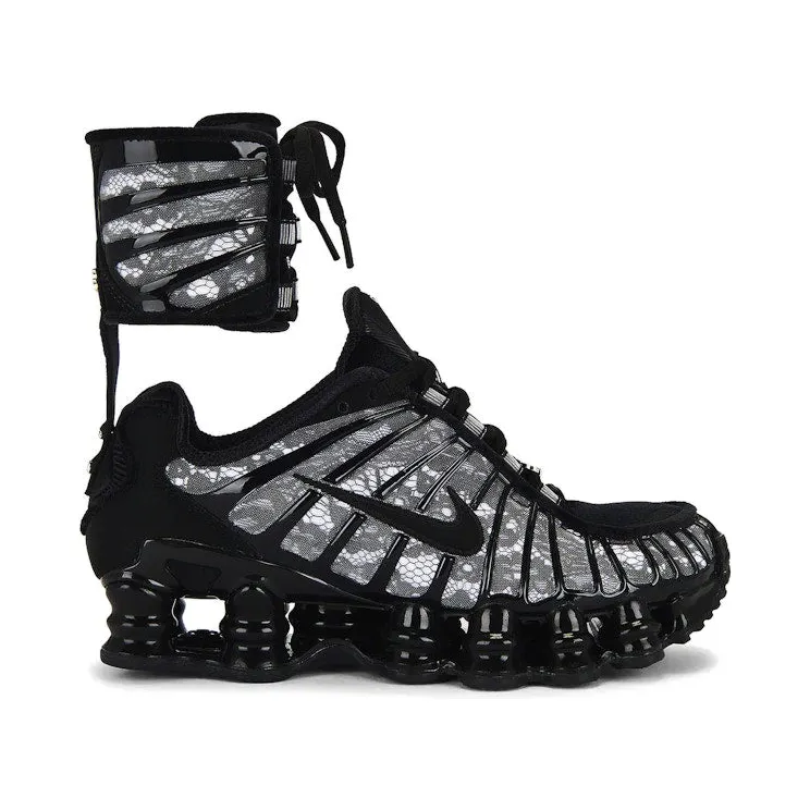 Nike Shox Black / White (HF7712-001)