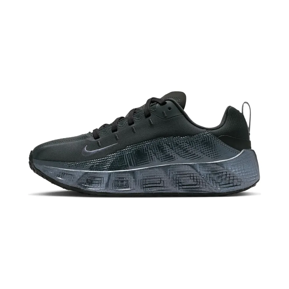 Nike Ava Rover SE GS “Dark Smoke Grey Light Carbon” (HV9220-001)
