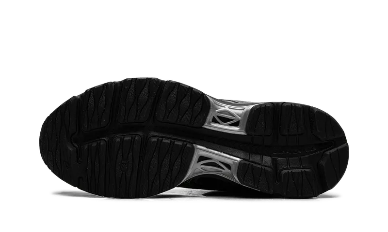 Asics Gel-Sekiran “Black Silver Green” (1203B054-001)