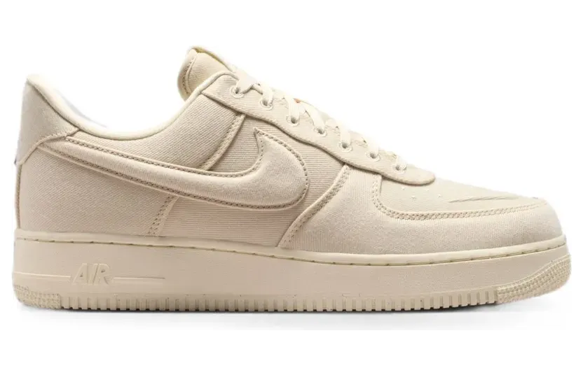 Nike Air Force 1 ’07 LV8 sneakers – Beige (IM5751)
