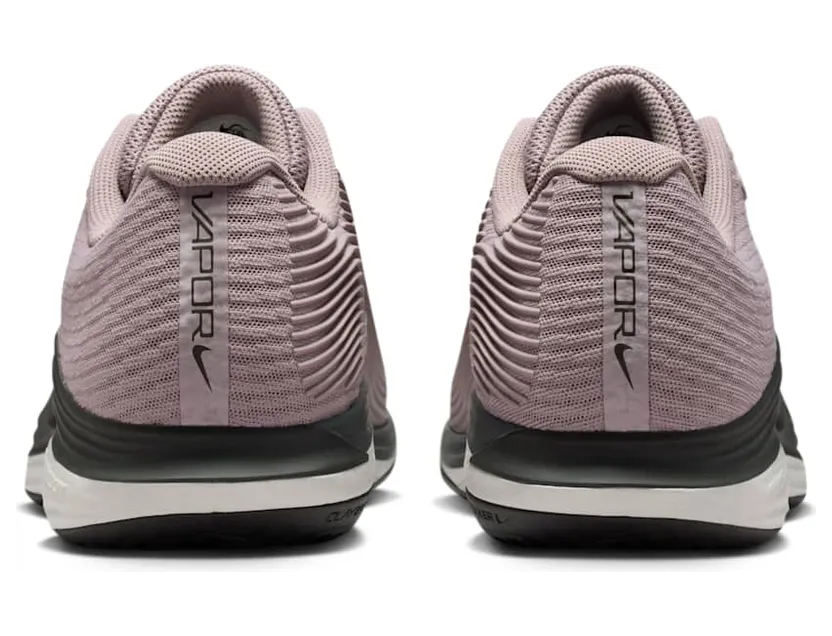 nike-air-zoom HV1469-200