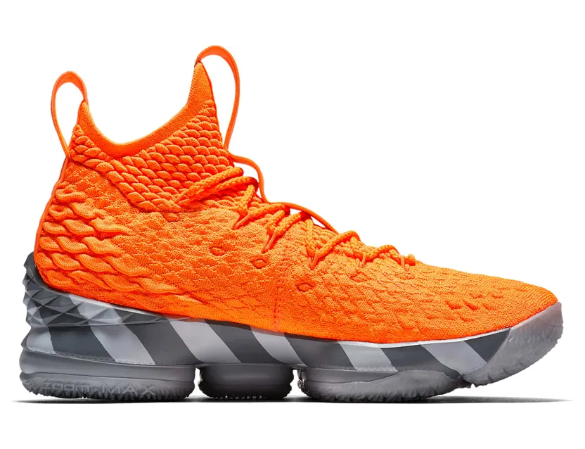 nike-lebron-15 AR5125-800