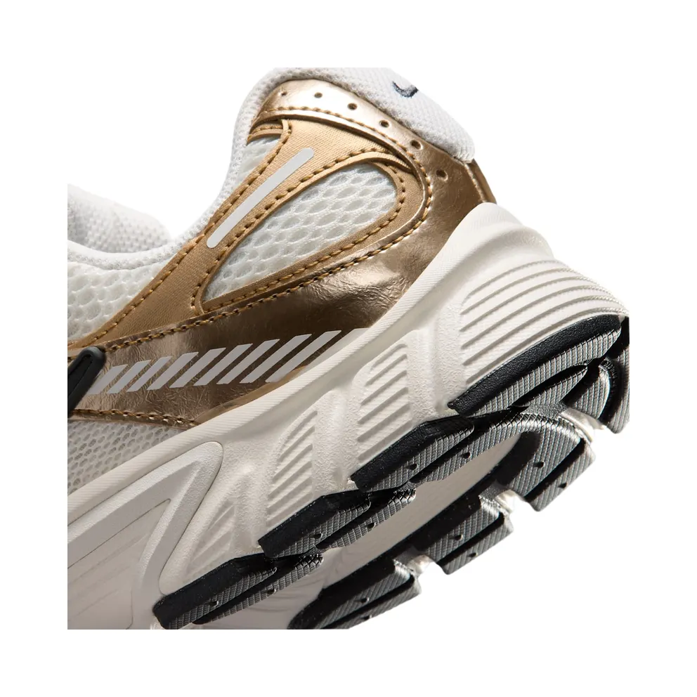 Nike V5 RNR Womens “Sail / Metallic Gold / Anthracite” (HQ7901-116)