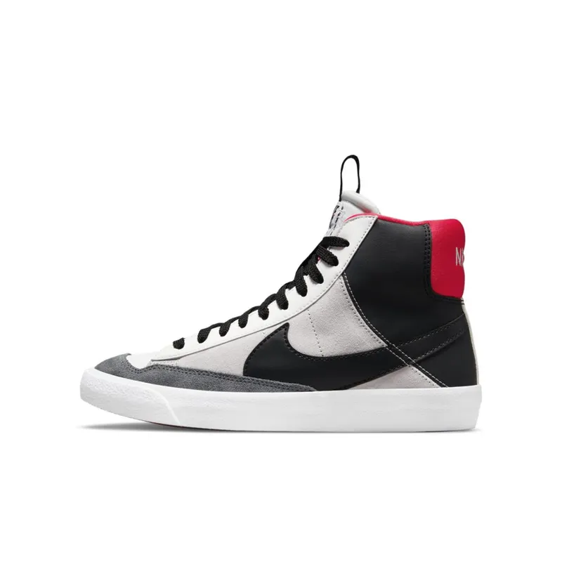 Nike Blazer Mid ’77 SE Dance Older Kids’ White (DH8640-100)