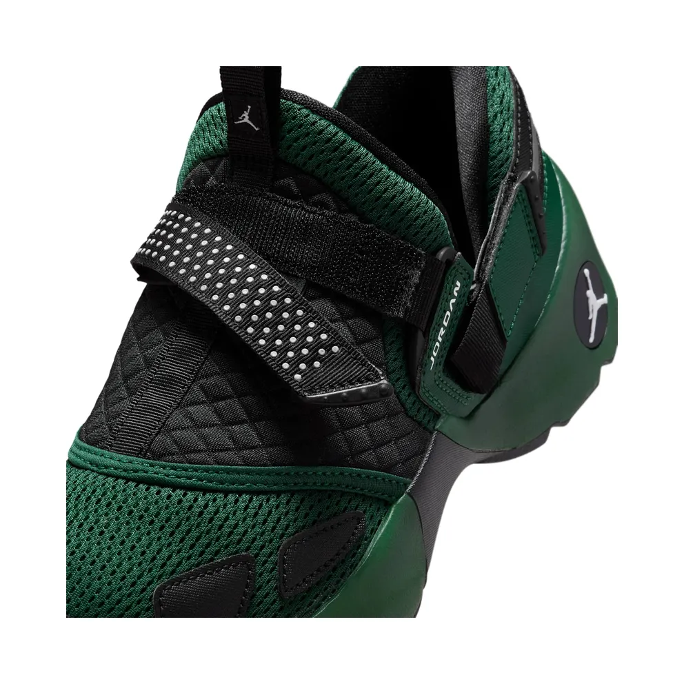 Jordan Trunner LX “Fir” (HQ2164-300)