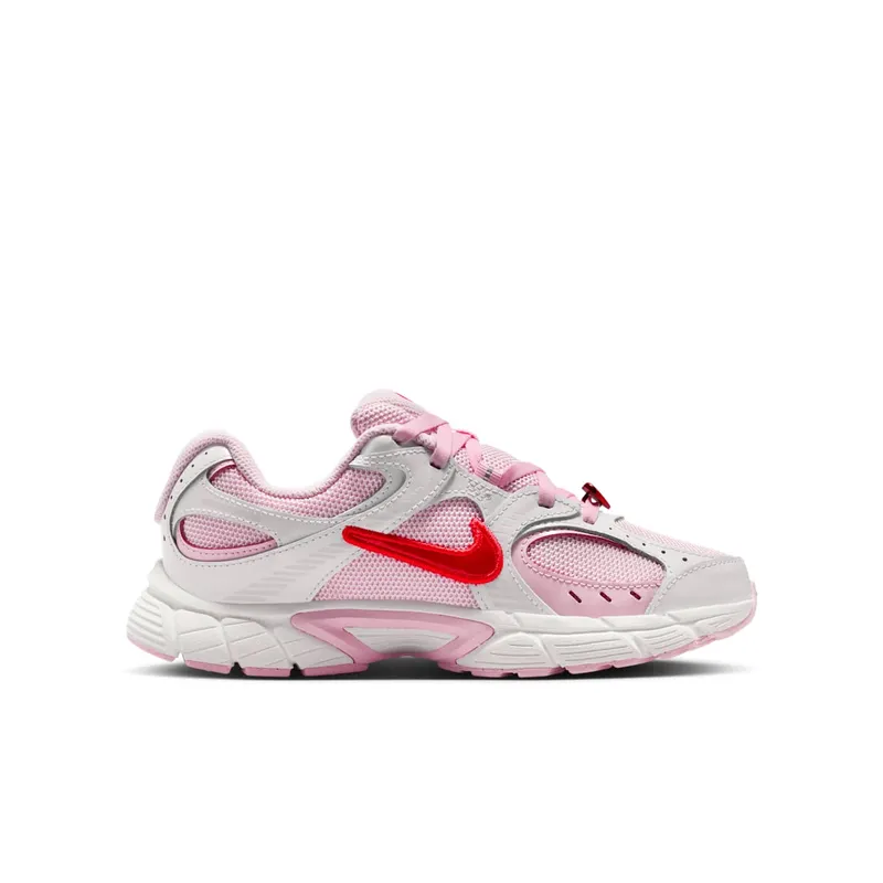 Nike V5 RNR GS “Valentine’s Day (2026)” (IQ0221-121)