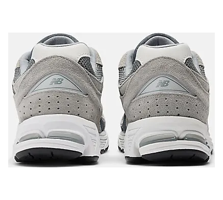 New Balance M2002RST “Light Grey”: saai op de goede manier (6)