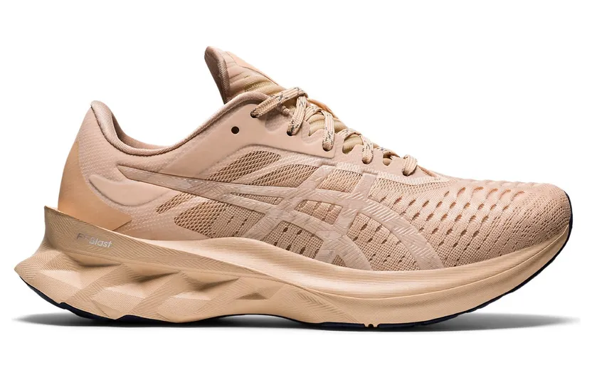 Asics Novablast™ 1202A131-700