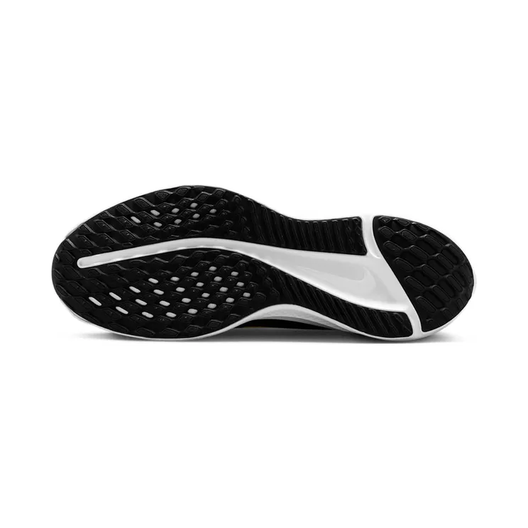 nike-quest-5 DD0204-008