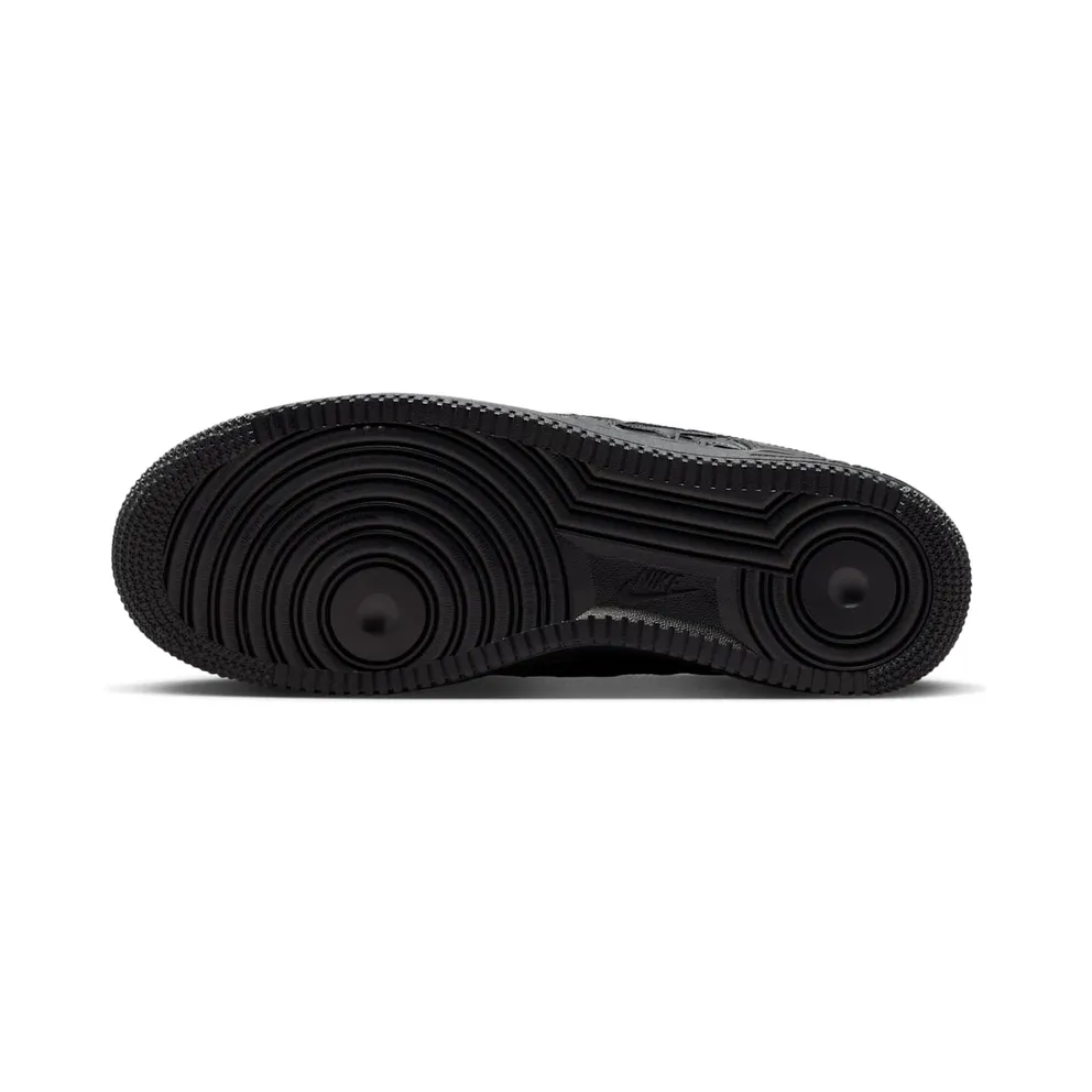 Nike Air Force 1 Low LV8 “Triple Black Stars” (IM5750-001)